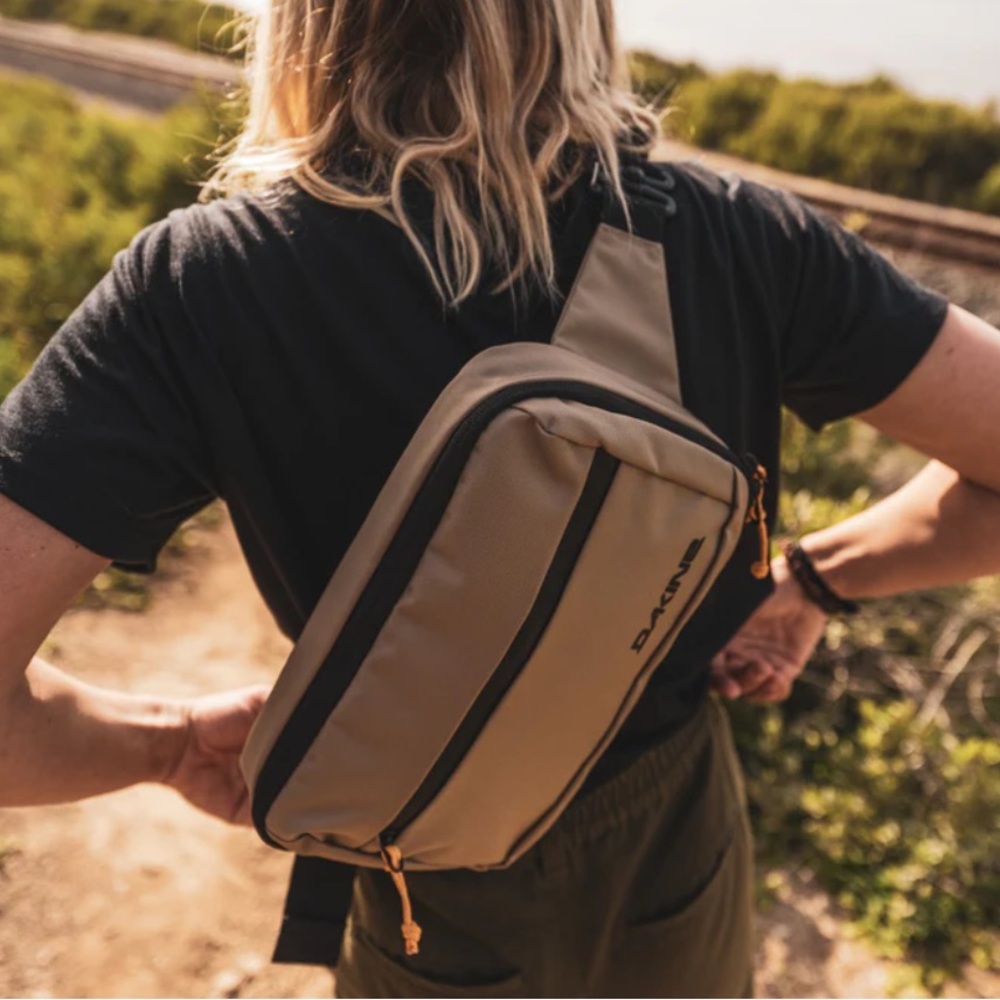 Dakine Motive Sling Bag 3.5L